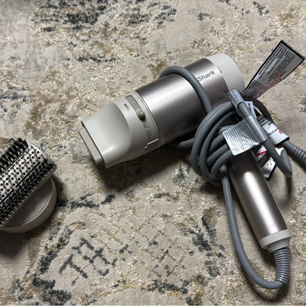 Shark blow dryer